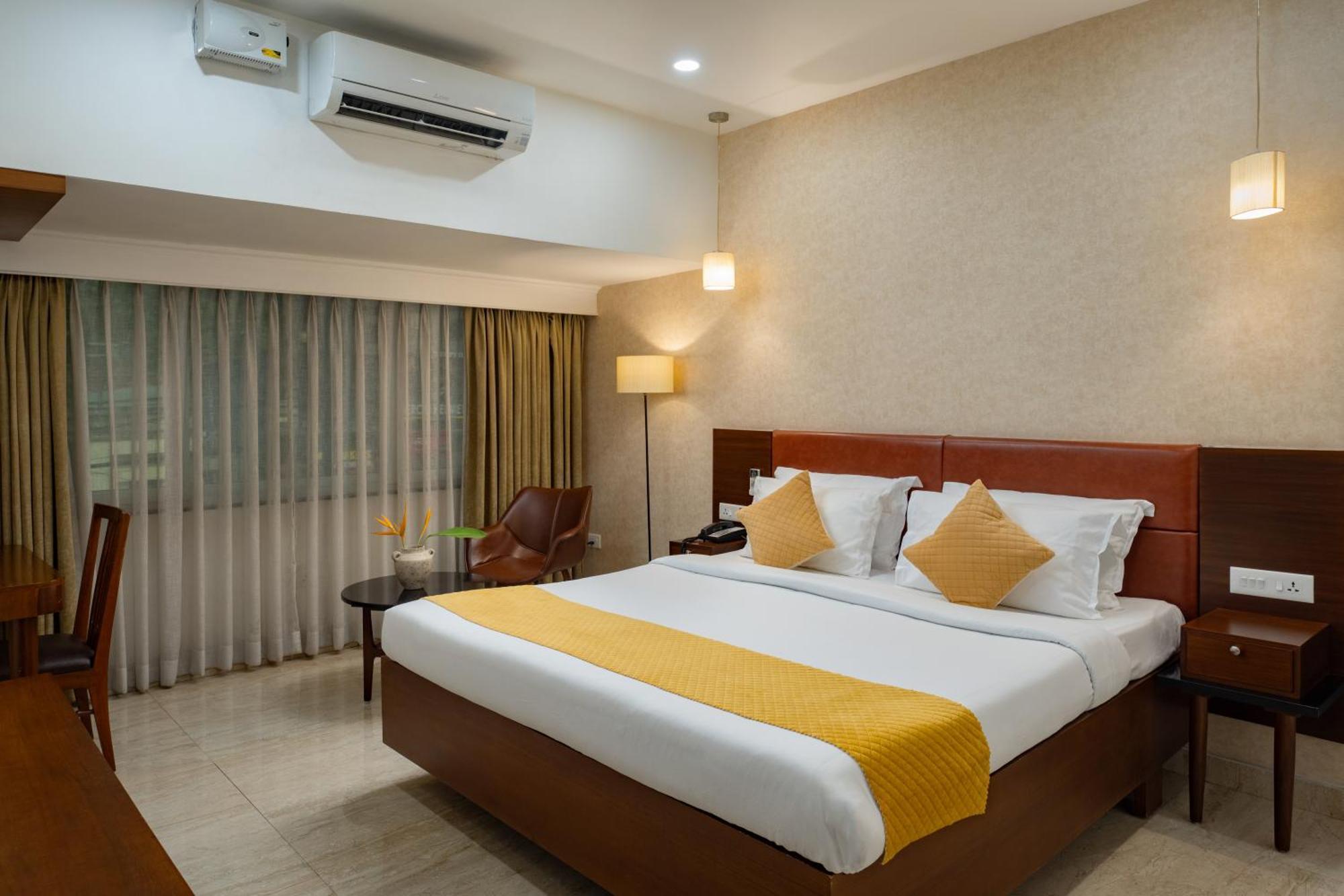 Hotel Aida Kottayam Exterior photo